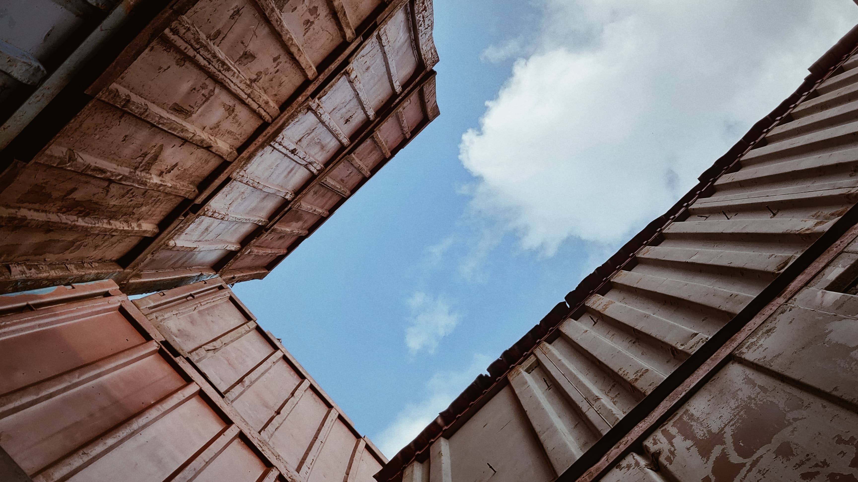 Container